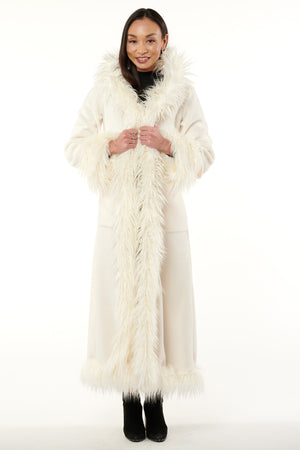 Classic Baroness: Cream Coat + Cream Mongilian Trim